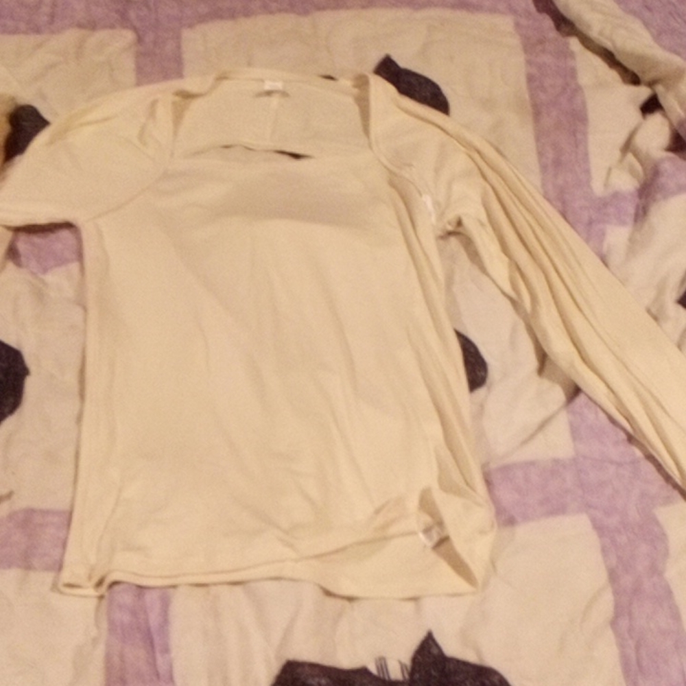 Long sleeve shirt